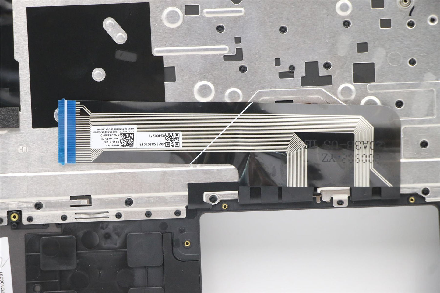 Lenovo Upper Case ASM_ENG H 82CU_IG 5CB1B01047