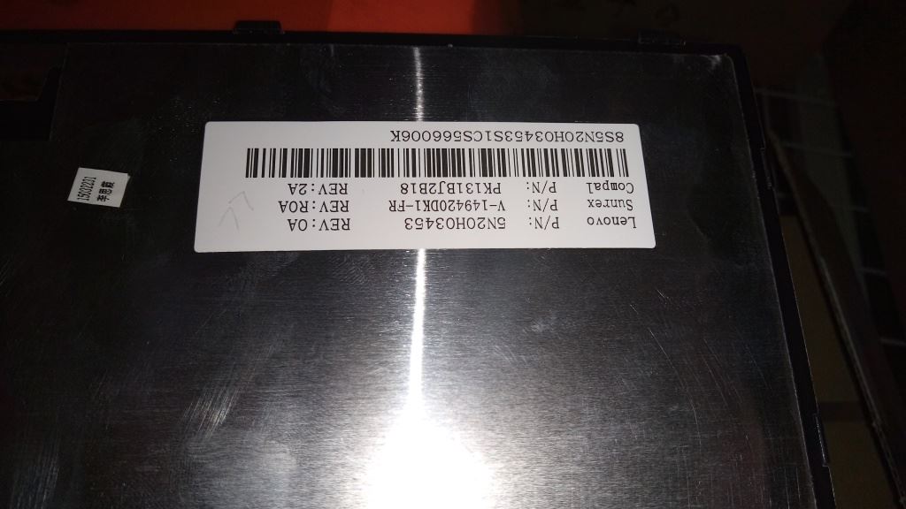 Lenovo Z51-70 ideapad 500-15ISK Keyboard French Silver W/ Black Keys 5N20H03453