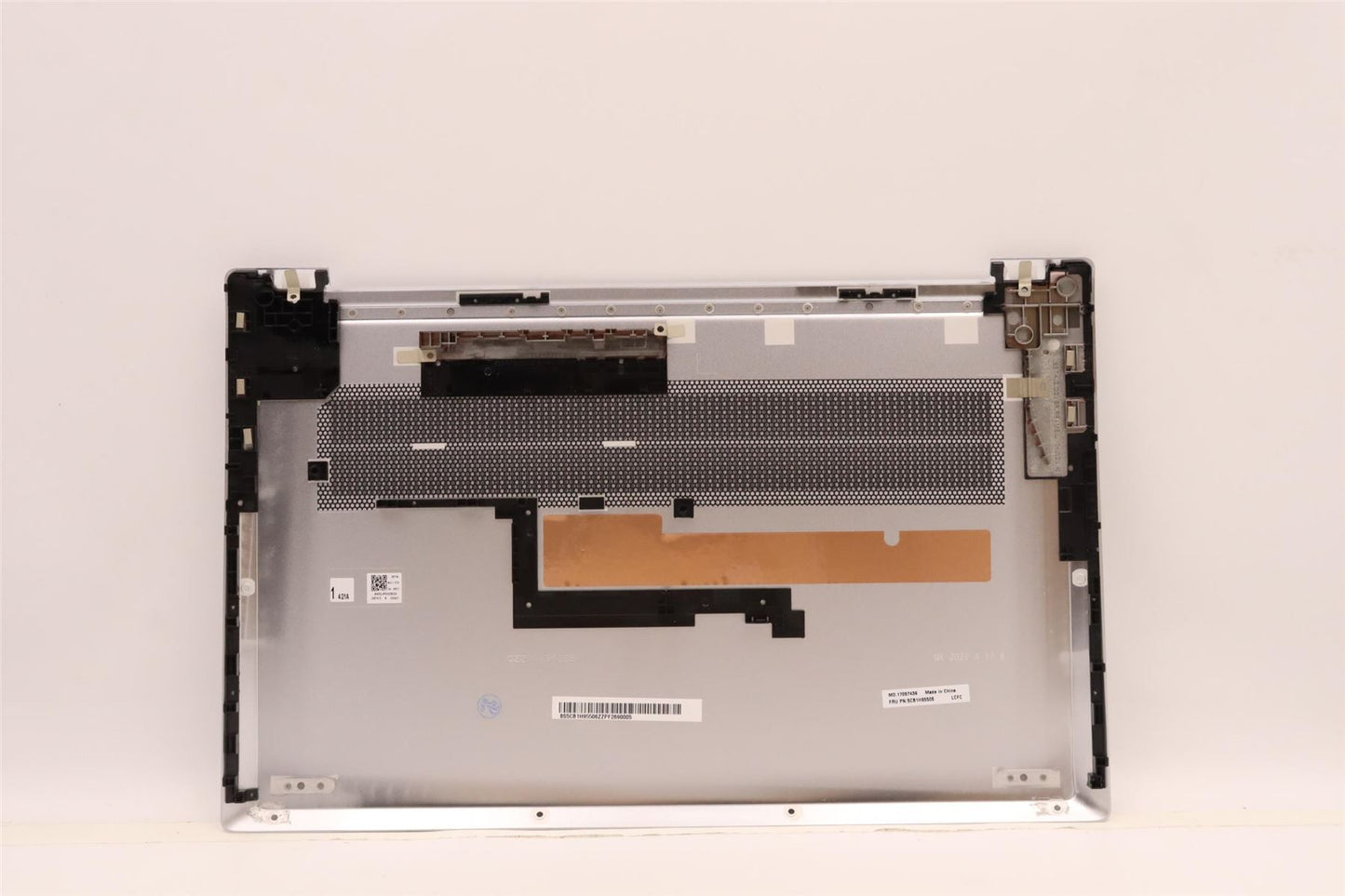 Lenovo Lower Case L 82SF ML CG 5CB1H95506