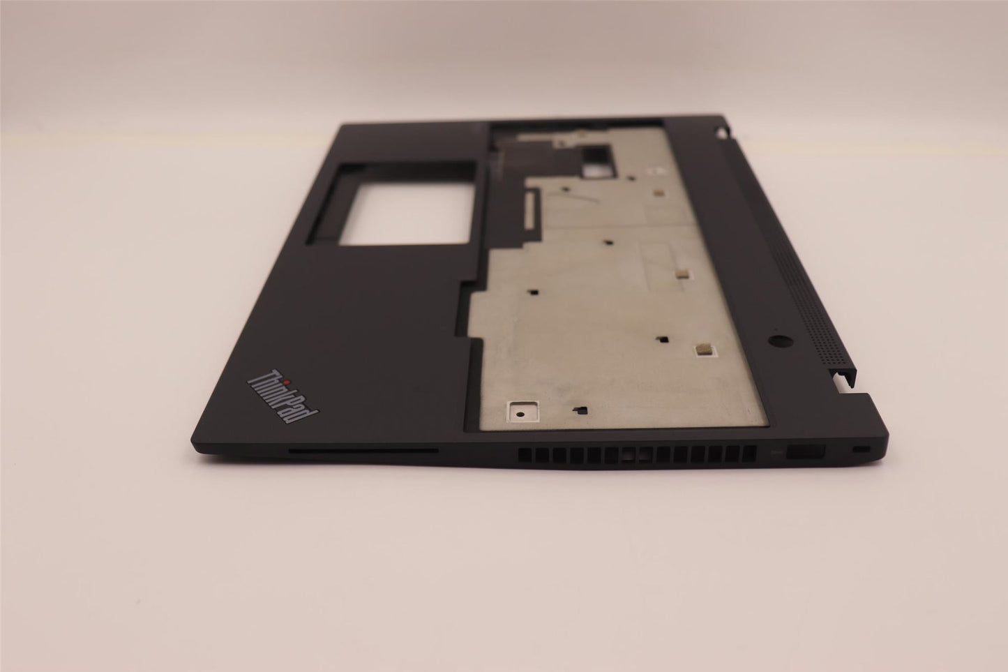 Lenovo ThinkPad P16s 1 T16 1 Palmrest Top Cover Housing Black 5CB1H66040