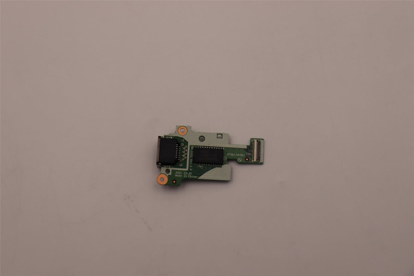 Lenovo FRU CARDPOP RJ45 BOARD 5C51C94293