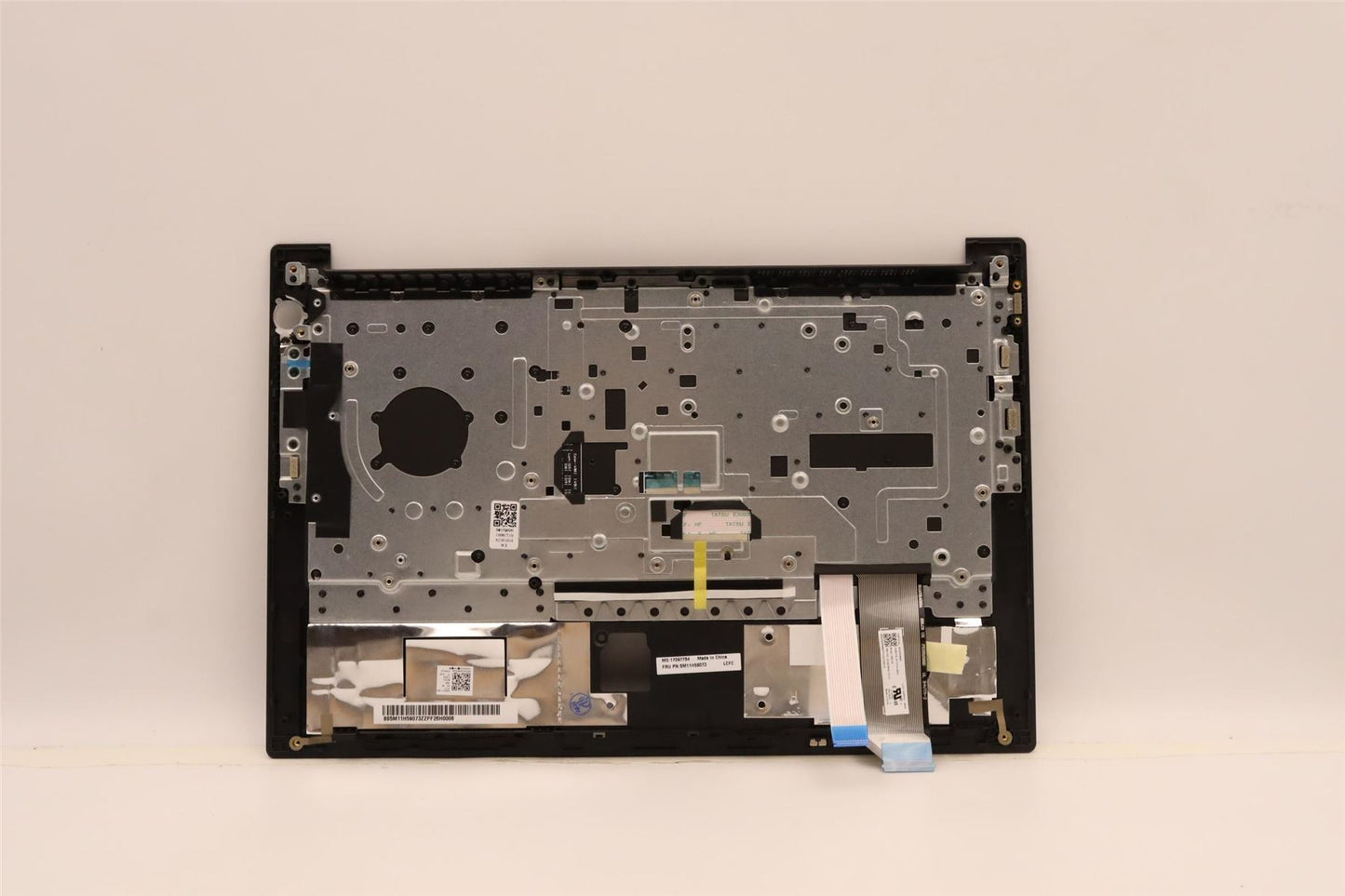 Lenovo ThinkPad E14 Gen 4 s Keyboard Palmrest Top Cover Nordic Black 5M11H59073