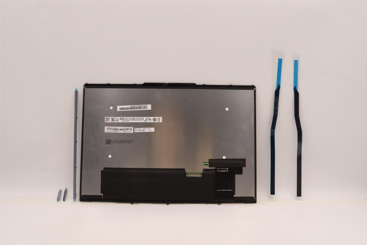 Lenovo LCDMODULEL82QF w/strip cover SB 5D10S39869