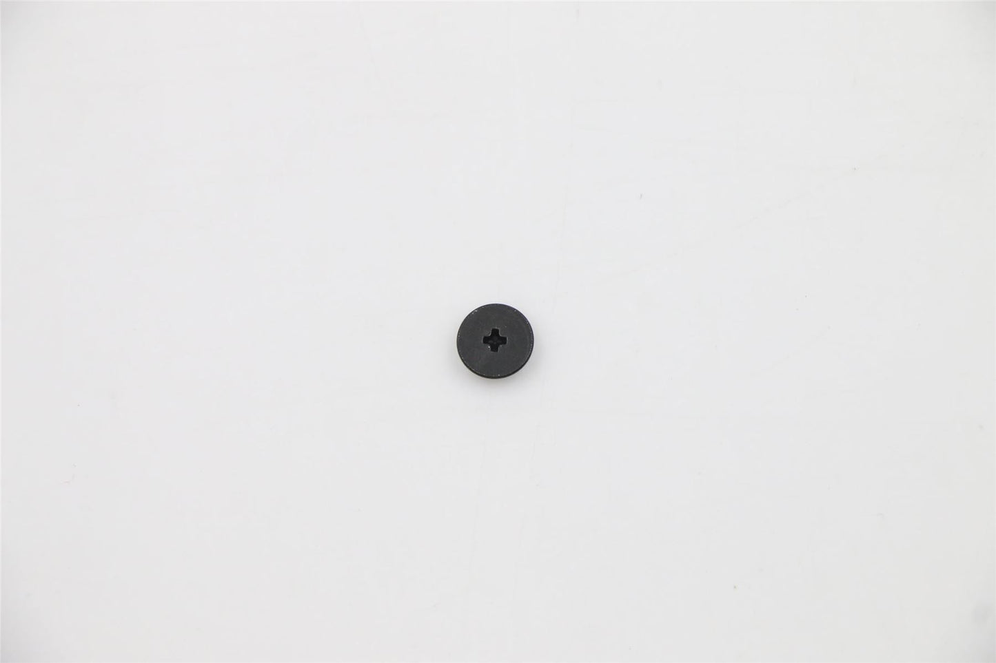 Lenovo SCREW Screw L 82K8 2.5D 2.3L K 7.0D 5S10S35313