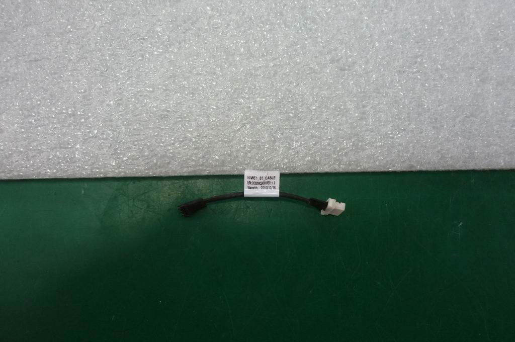 Lenovo PIWG2 BT Bluetooth Cable 31048401