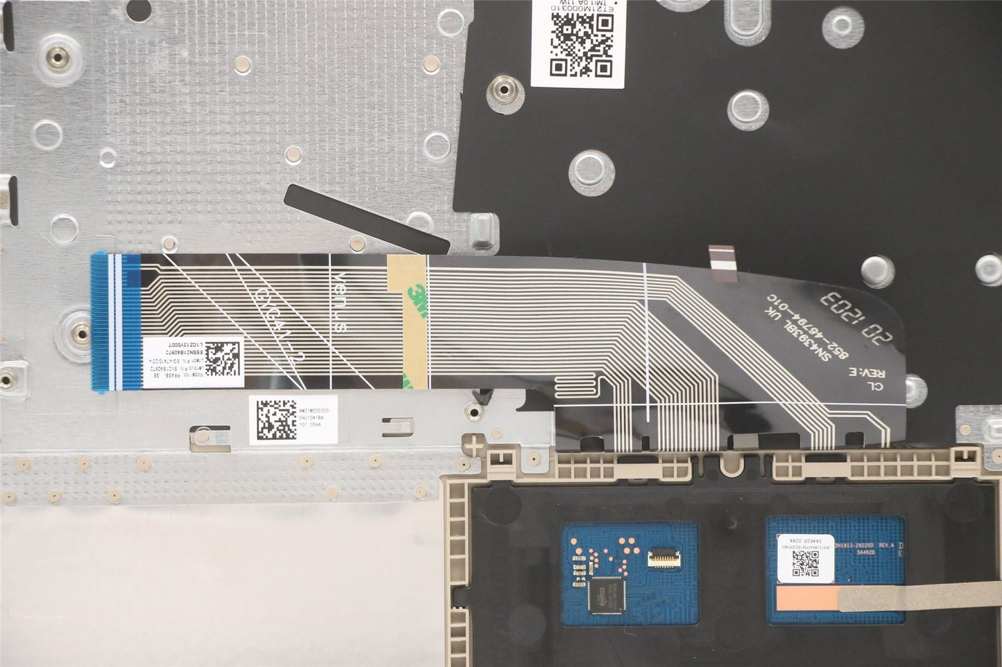 Lenovo Upper Case ASM_GER L82H7 SD NFPBLD 5CB1C04548