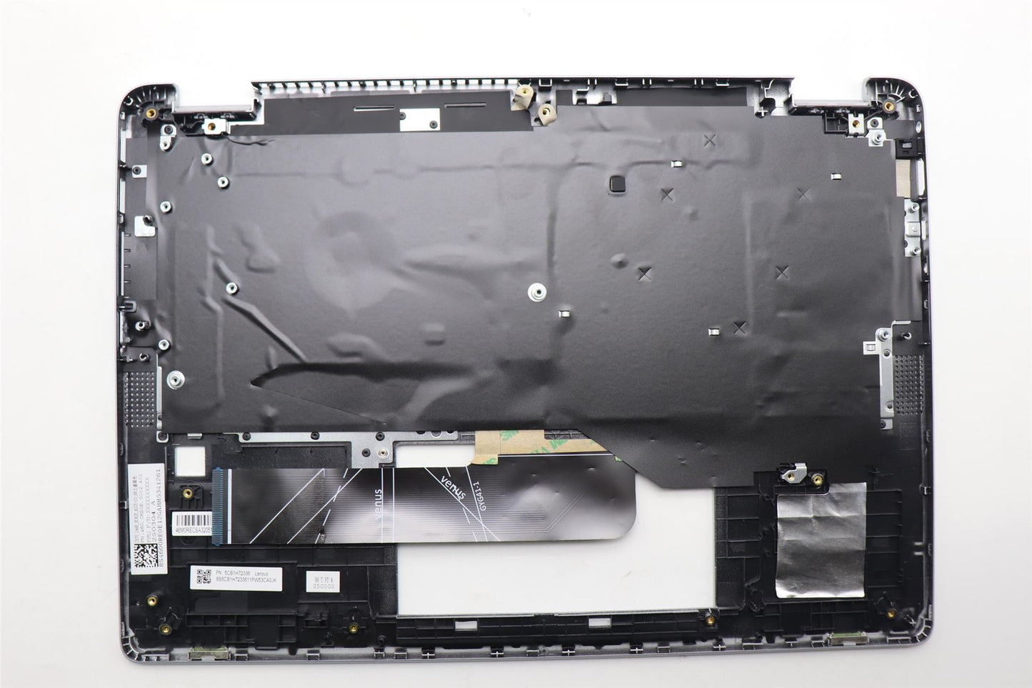 Lenovo Upper Case ASM_HBW W 82R9 CG 5CB1H72336