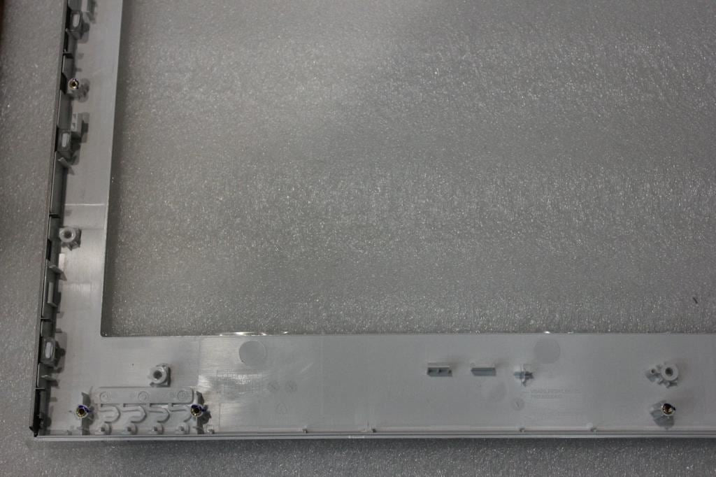 Lenovo C540 FRONT BEZEL (WH) 90202103