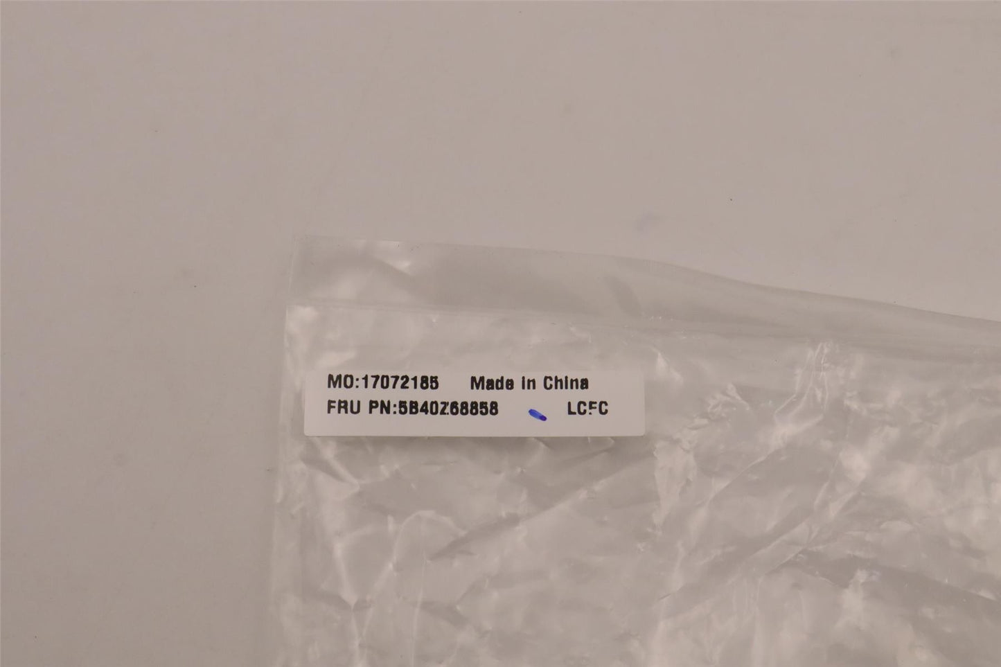 Lenovo FRU BRACKET Griffin_IO_BRACKET 5B40Z68858