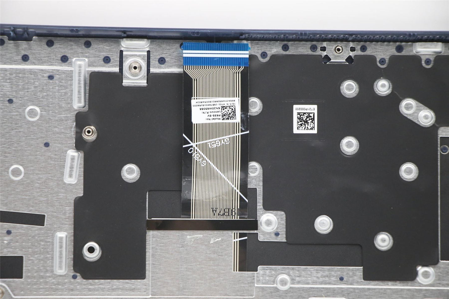 Lenovo IdeaPad 3-15ITL6 3-15ADA6 Palmrest Cover Touchpad Keyboard Slovenian 5CB1B69116