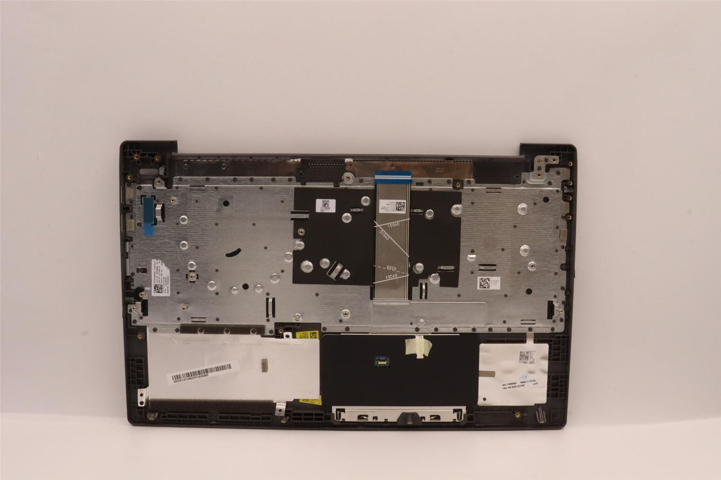 Lenovo Upper Case ASM_GERL82SFFP_SG_NB_PC 5CB1J01245