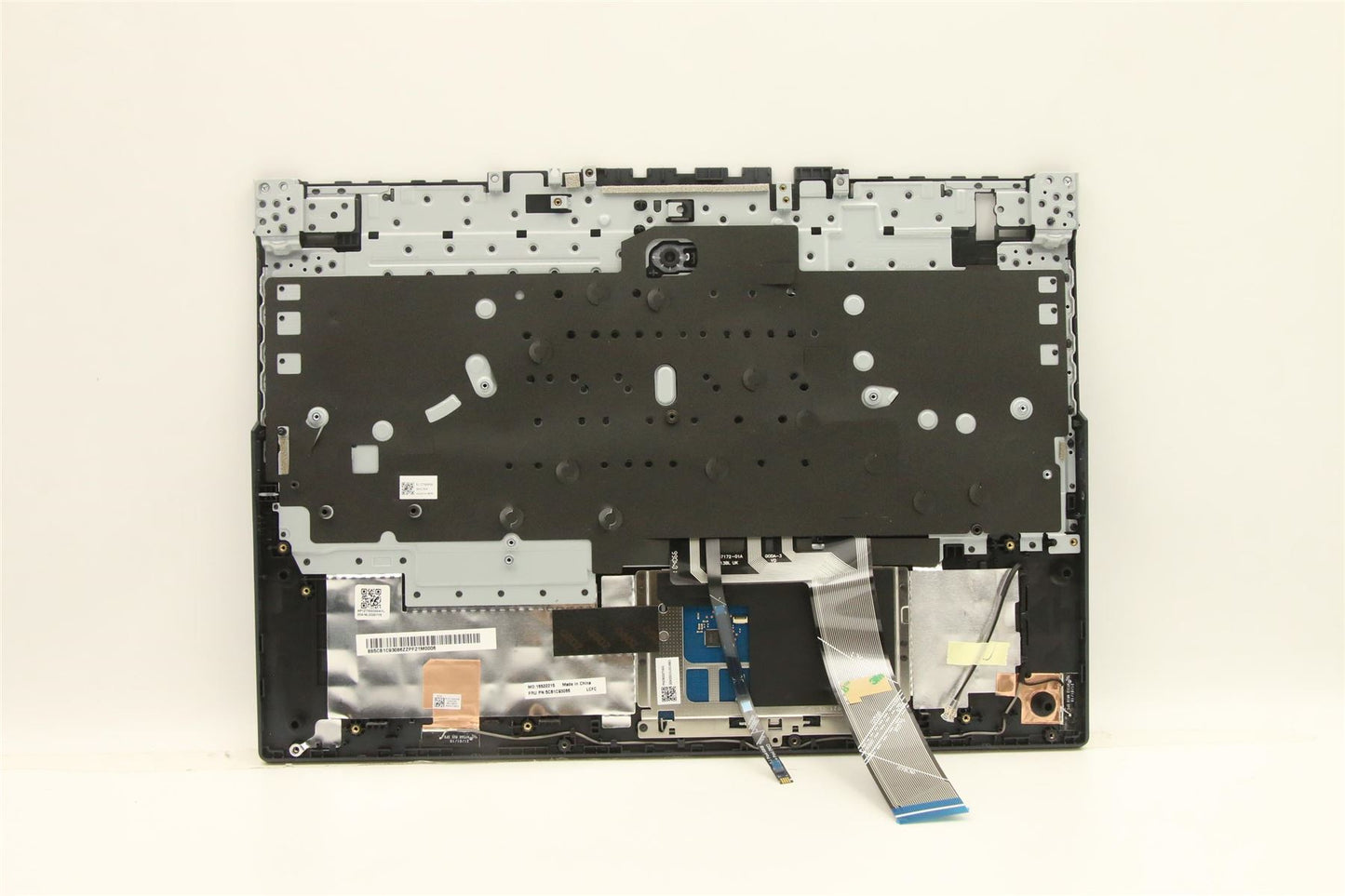 Lenovo Upper Case ASM_SWS L82JW BU_WHW/F 5CB1C93086