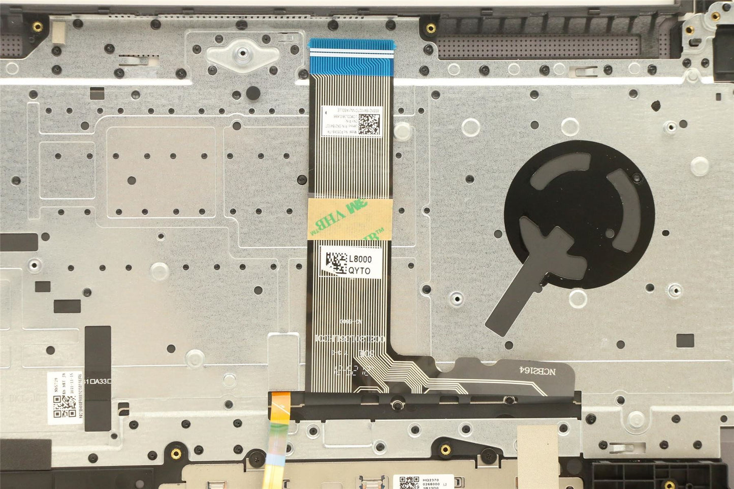 Lenovo Upper Case ASM_ITA H 82QQ SG_UMA 5CB1F36891