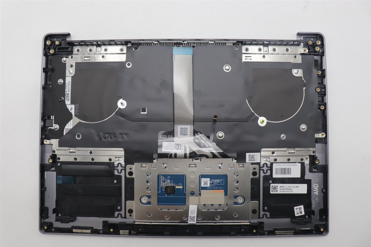 Lenovo Upper Case ASM HBW H 83D3 ARGY 5CB1N90831