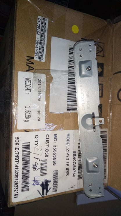 Lenovo Y70-70 Touch TouchPad Bracket 5B40G59756