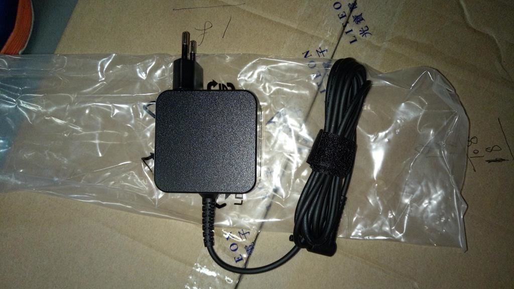 Lenovo Chicony ADL45WCG 20V2.25A 5A10H43628