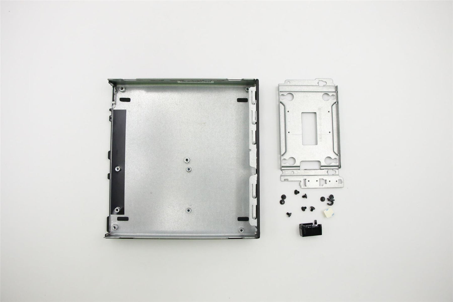 Lenovo MECH_ASM Base cover,1L,515AT,Mo 03T9872