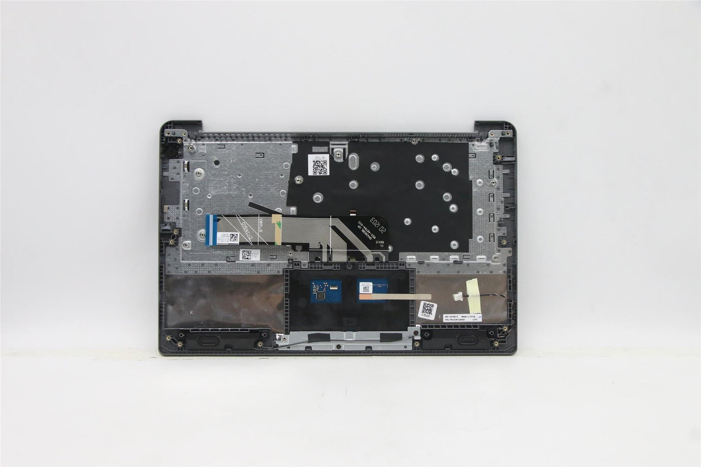 Lenovo Upper Case ASM_FRA L82H7 AG NFPBLD 5CB1C04401