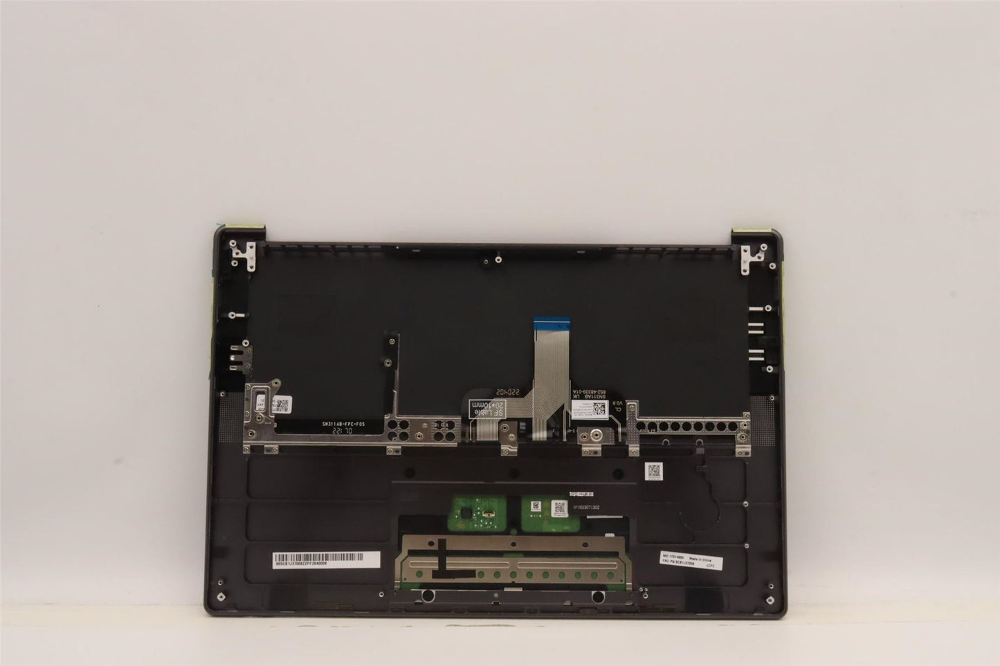 Lenovo Yoga 7 14ARH7 Palmrest Cover Touchpad Keyboard Italian 5CB1J37008