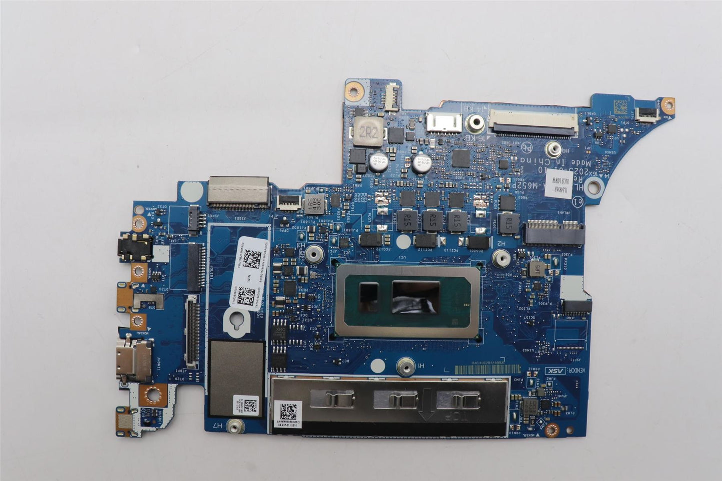 Lenovo MBC83FV WIN CORE5 120U 32G O RM 5B21M85904