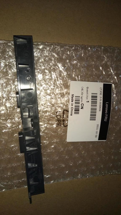 Lenovo MECHANICAL Front handle cover,325CT 00XD634