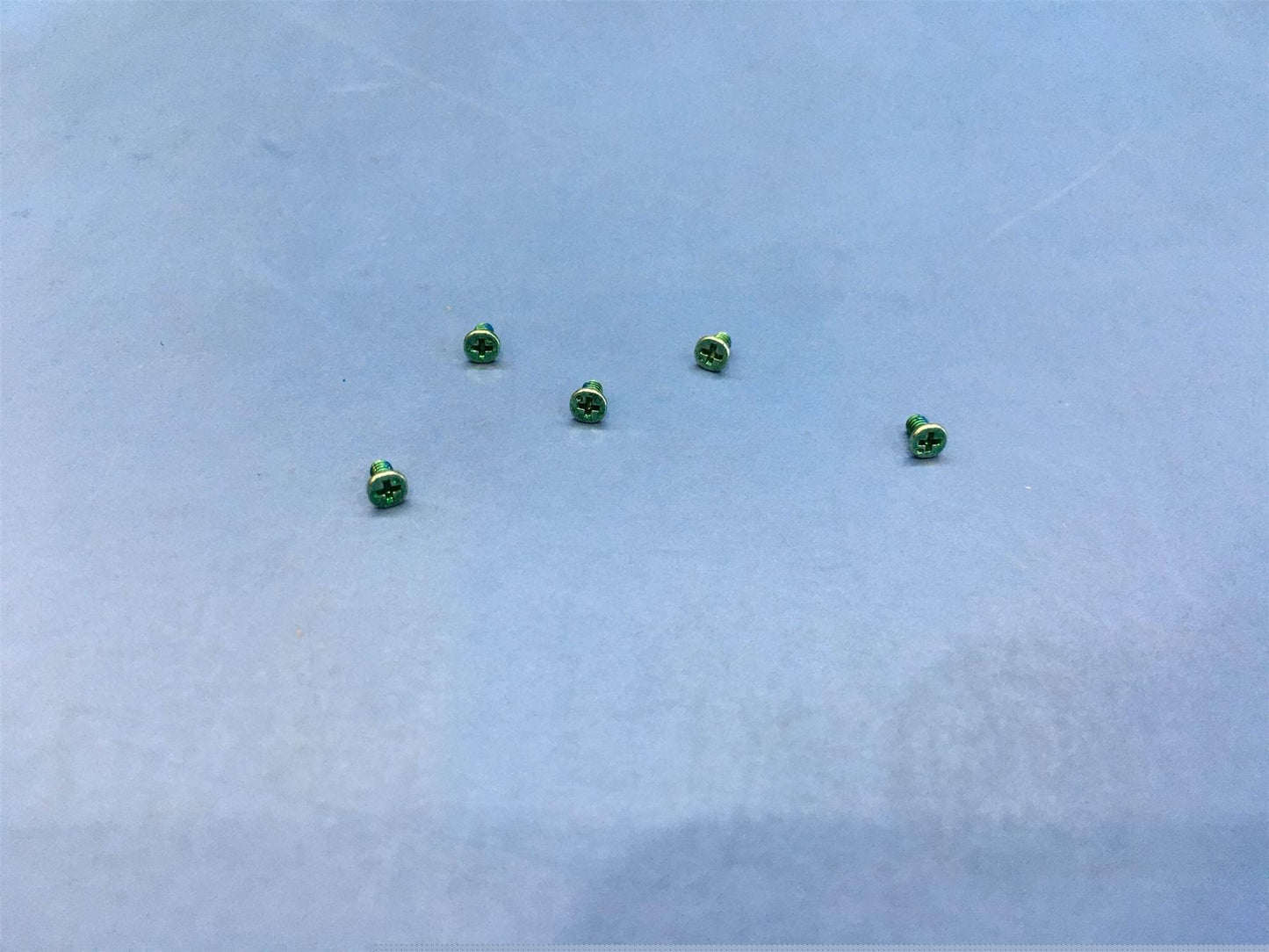 Lenovo TB310 Green_Screw&*M501-211112-005 CS 5M88C22197