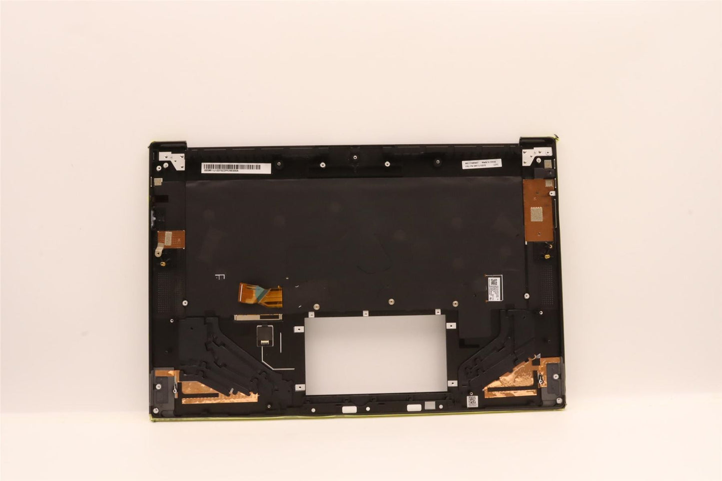 Lenovo ThinkPad Z16 Gen 1 Keyboard Palmrest Top Cover Portuguese 5M11J13370