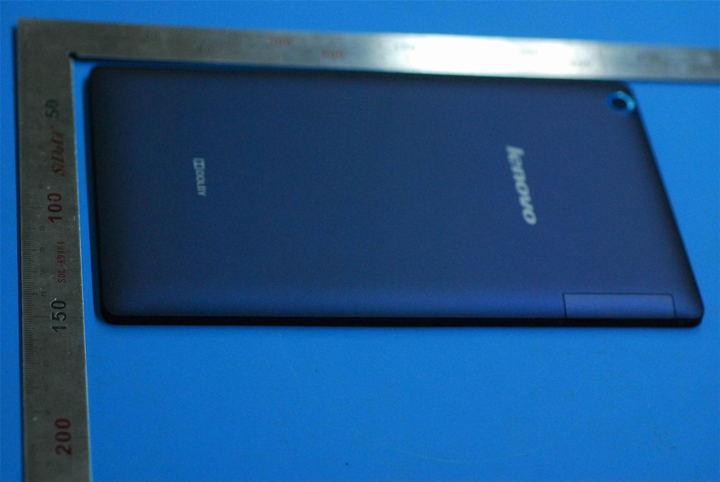 Lenovo TAB 2 A8-50 Tablet (TAB 2 A8-50F, TAB 2 A8-50L, TAB 2 A8-50LC) Rear Batt Cover 5S58C02622