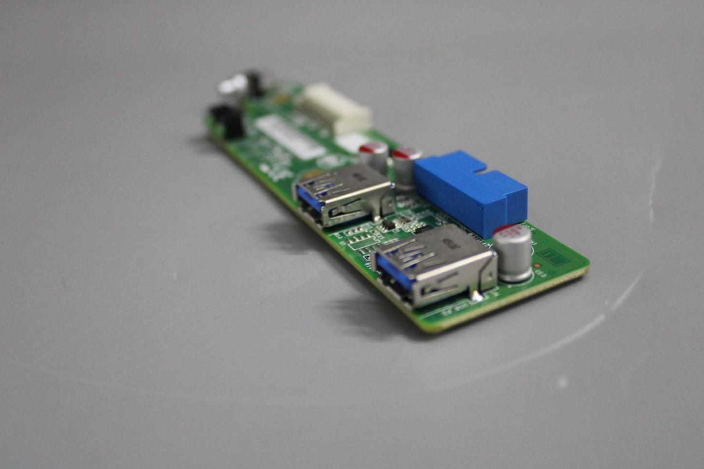 Lenovo TS450 Front panel USI Rev1.1 Board 00HV563