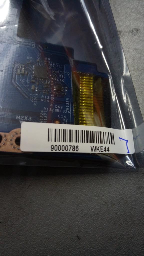 Lenovo VIUS5 W/Cable I/O Board 90000786