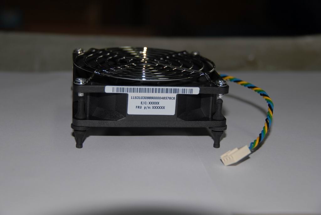 Lenovo FOX PV902512PSPF 0J-G 3300 sysfan(R) System Fan 31030989