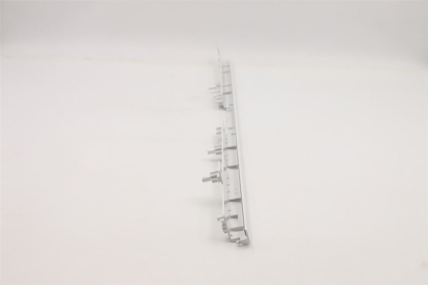 Lenovo PANEL_BEZEL,White,A3 27 5M11C16827