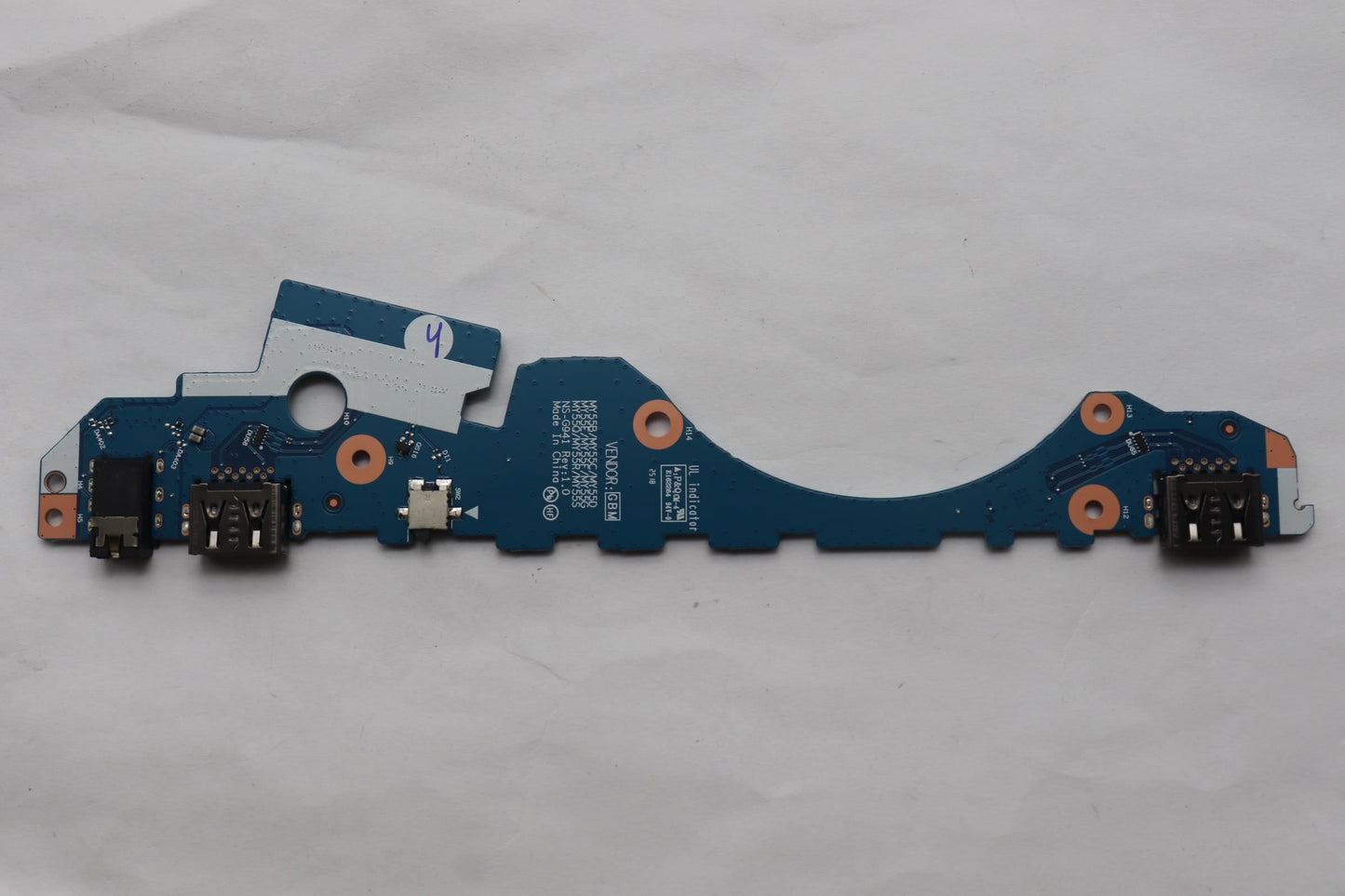 Lenovo CARDPOP L 83F0 IO/B NSG941 I/O Board 5C50S25895