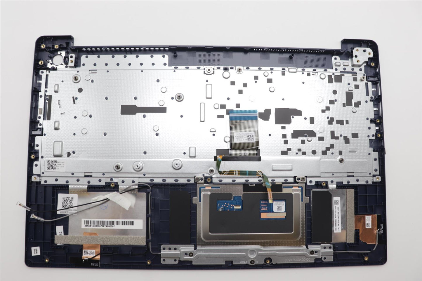 Lenovo COVER Upper Case ASM_SWS L 83ERABFP BL 5CB1M03196