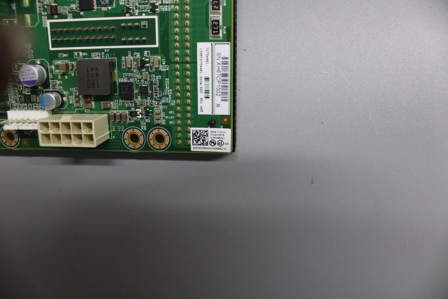 Lenovo PDB UPSIDE,1520,SAS/SATA SATA SAS Board 00HV578
