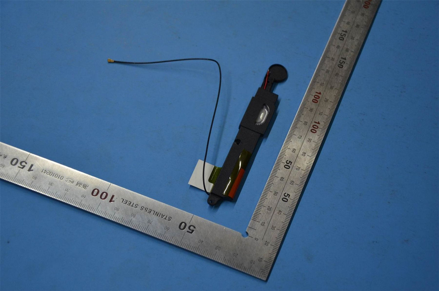 Lenovo A3500 Antenna&*46362046 CS 5A39A6MW1V