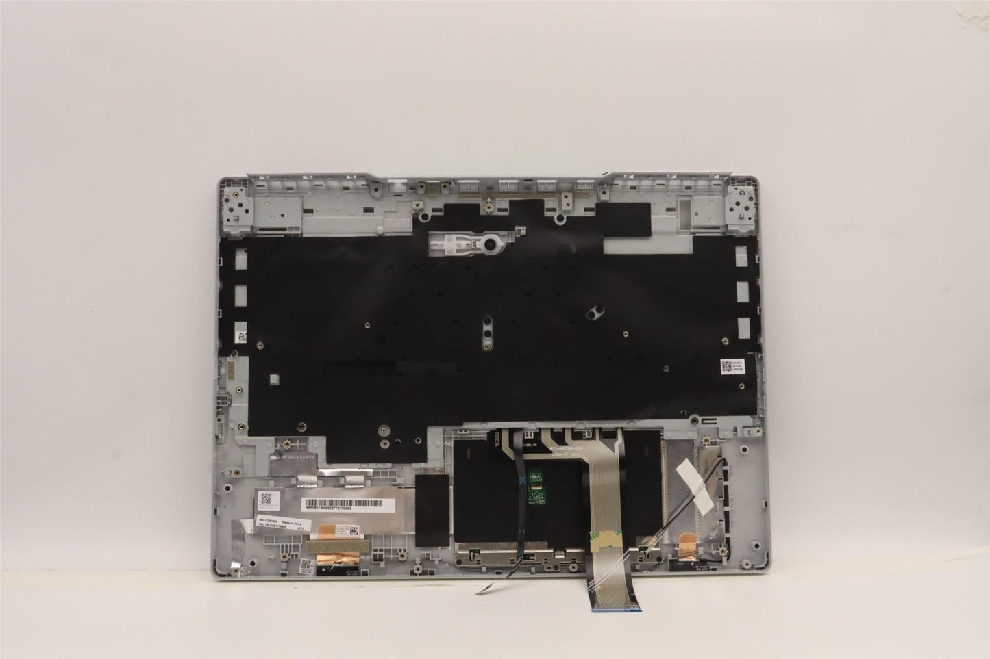 Lenovo 5 15IAH7H Palmrest Cover Touchpad Keyboard Slovenian Backlit 5CB1F38685