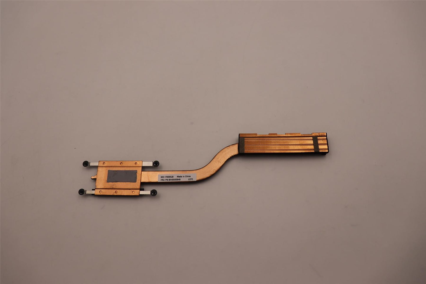 Lenovo 5H40S20549 HEATSINK Heatsink L 82RJ AVC UMA