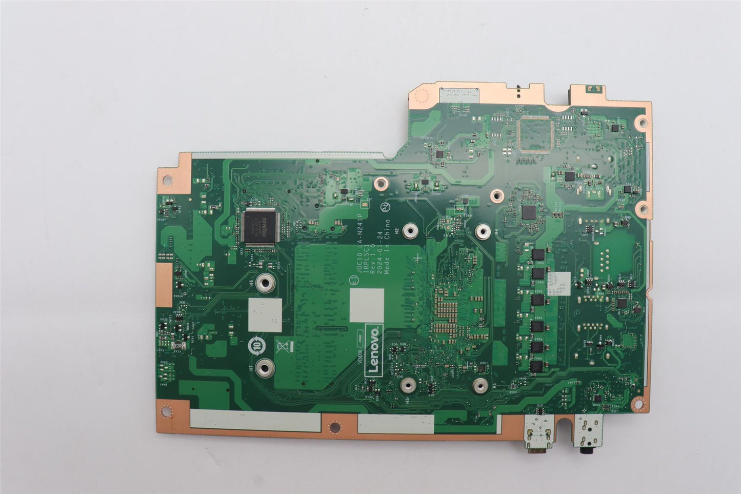 Lenovo RPL i9-13900H VP UMA QHD NDPK 5B21D17191