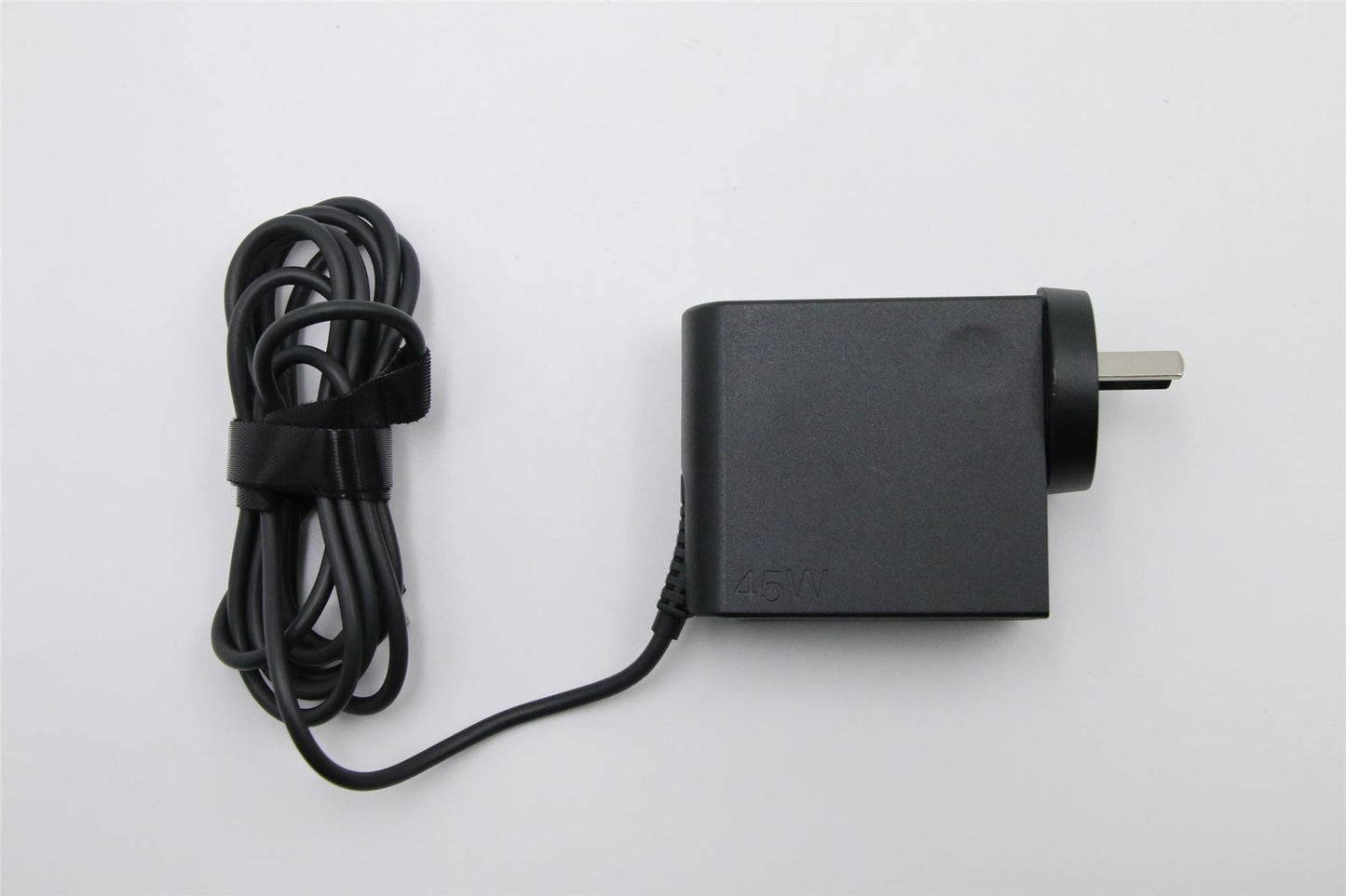 Lenovo Delta ADLX45UDCG2A 20V 2.25A adapter 5A10K34718
