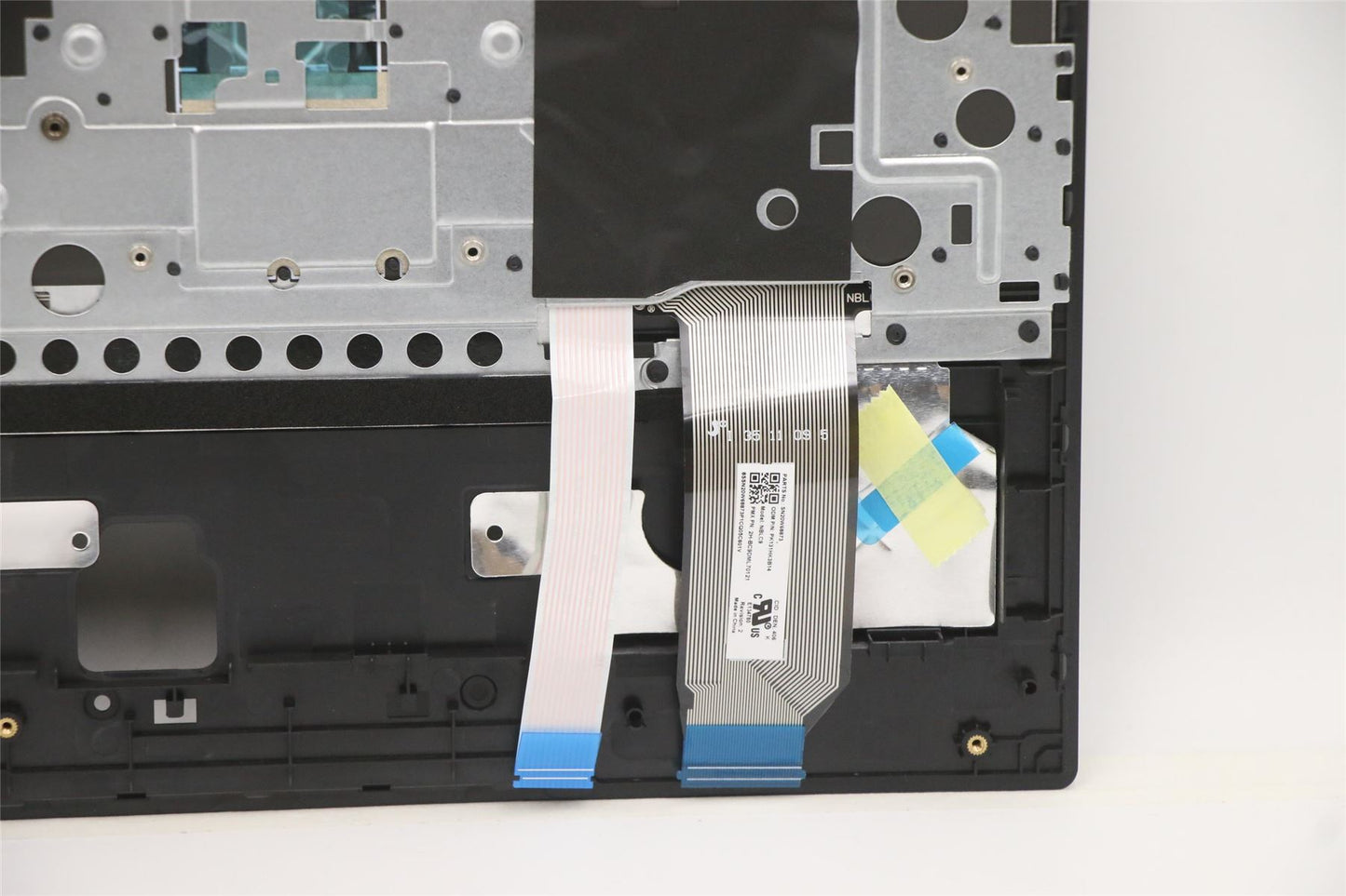 Lenovo MECH_ASM KB C DEN BKLT(PMX)PT FP UK BK 5M11C43764