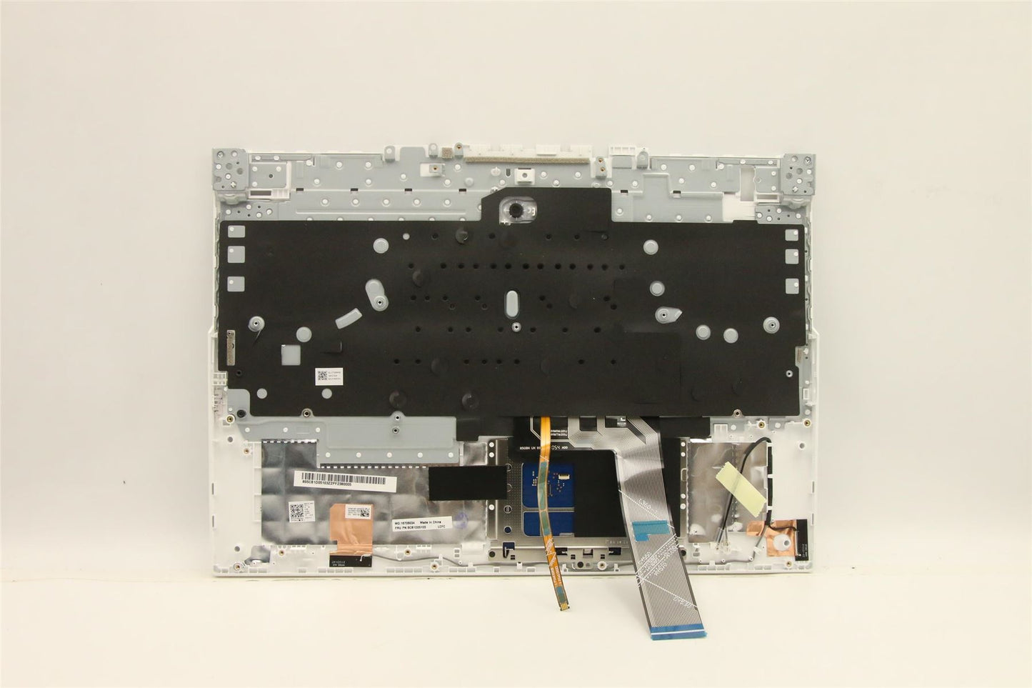 Lenovo Upper Case ASM_ITA L82JH SG BU 5CB1D05103