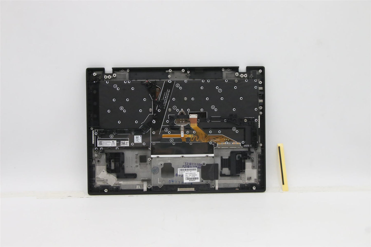 Lenovo ThinkPad X1 Gen 1 Keyboard Palmrest Top Cover Korean Black 5M11B38402
