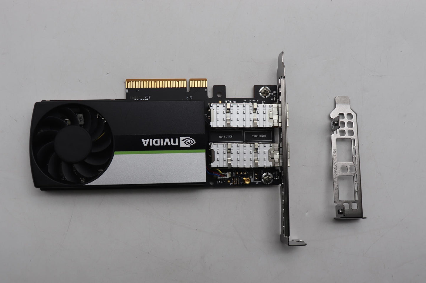 Lenovo ConnectX-6 25G 2-Ports Adapte 5G Board 5N30Z34460
