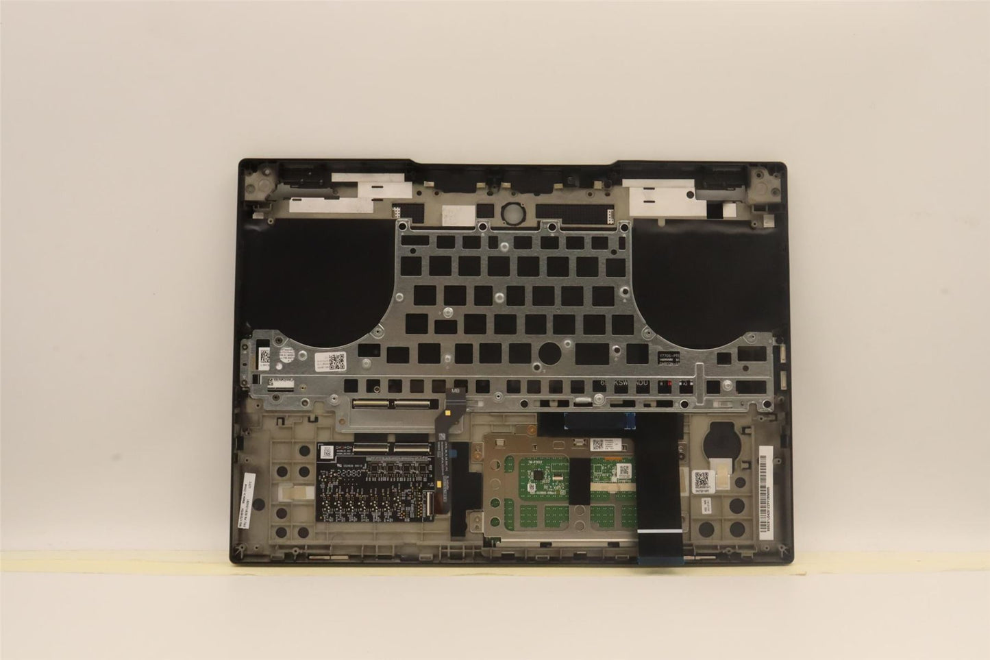 Lenovo S7 16IAH7 Palmrest Cover Touchpad Keyboard German Onyx Grey 5CB1J04291