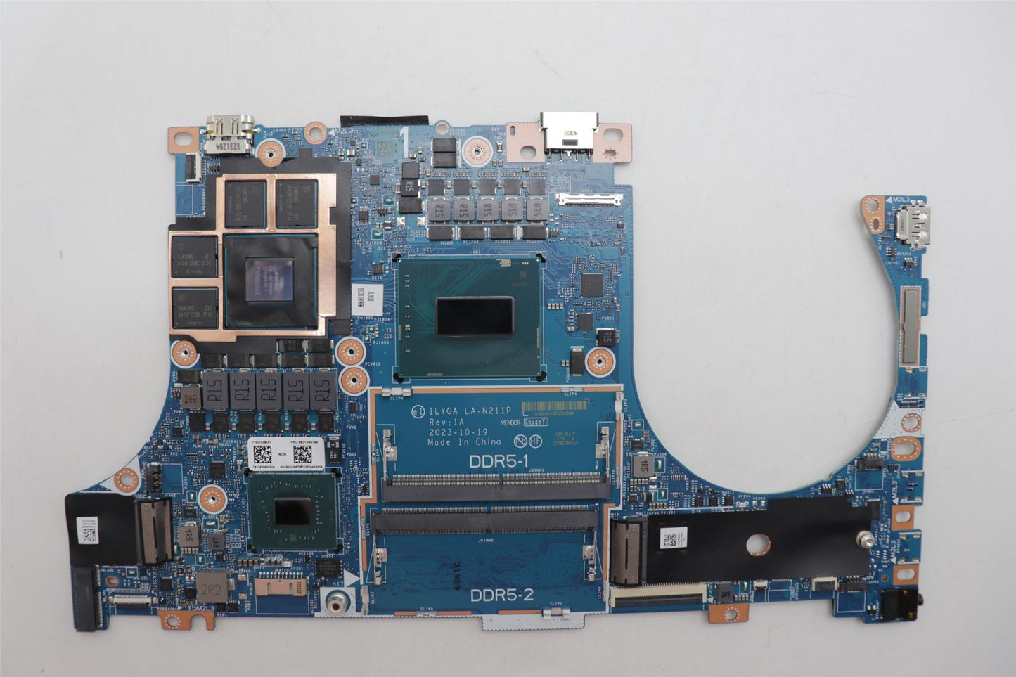 Lenovo C 83DG I74700HX_RTX4070 NOKRM 5B21N54796