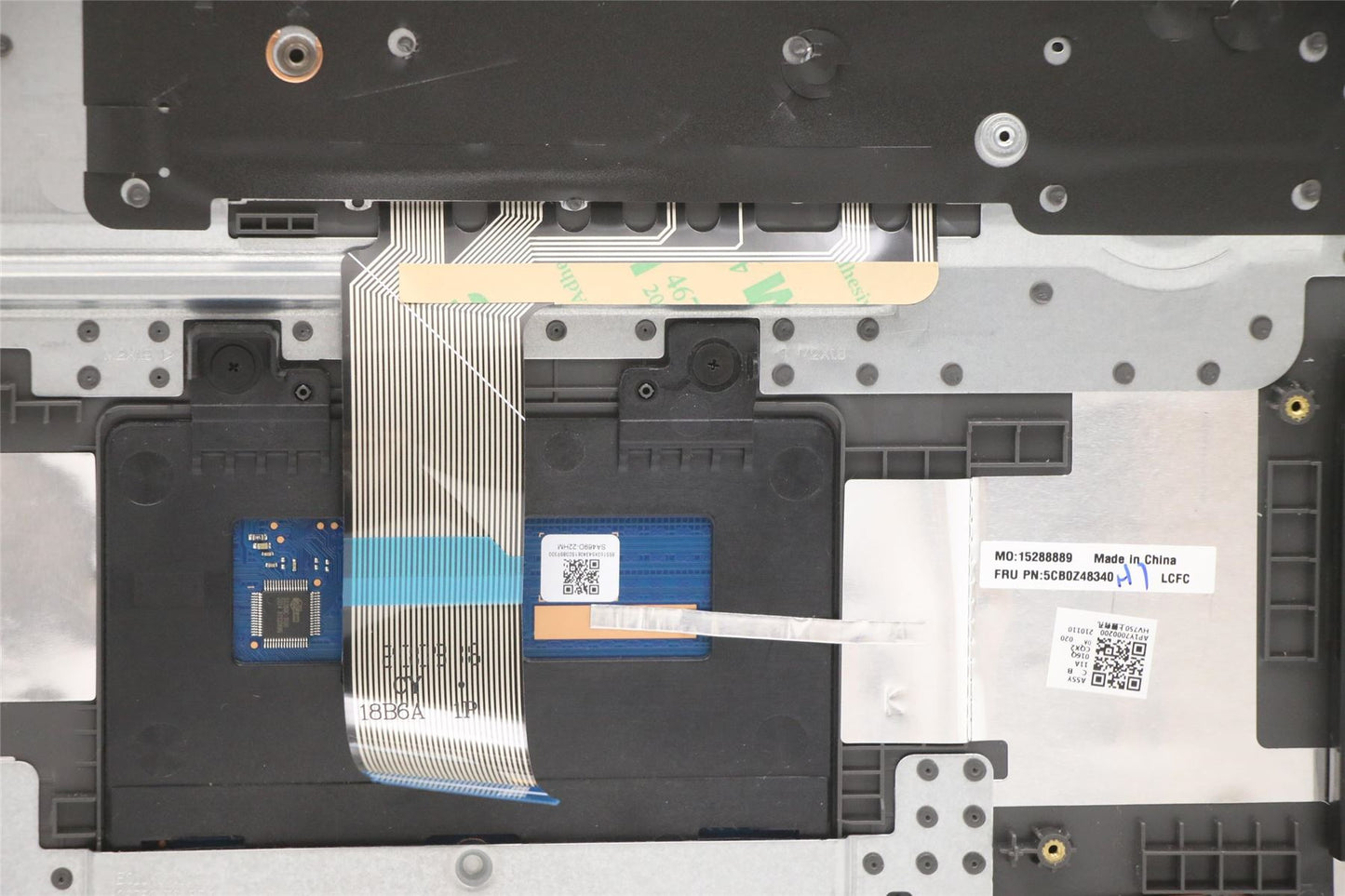 Lenovo Upper Case ASM_UKR L82GXFPIGDIS 5CB0Z48340