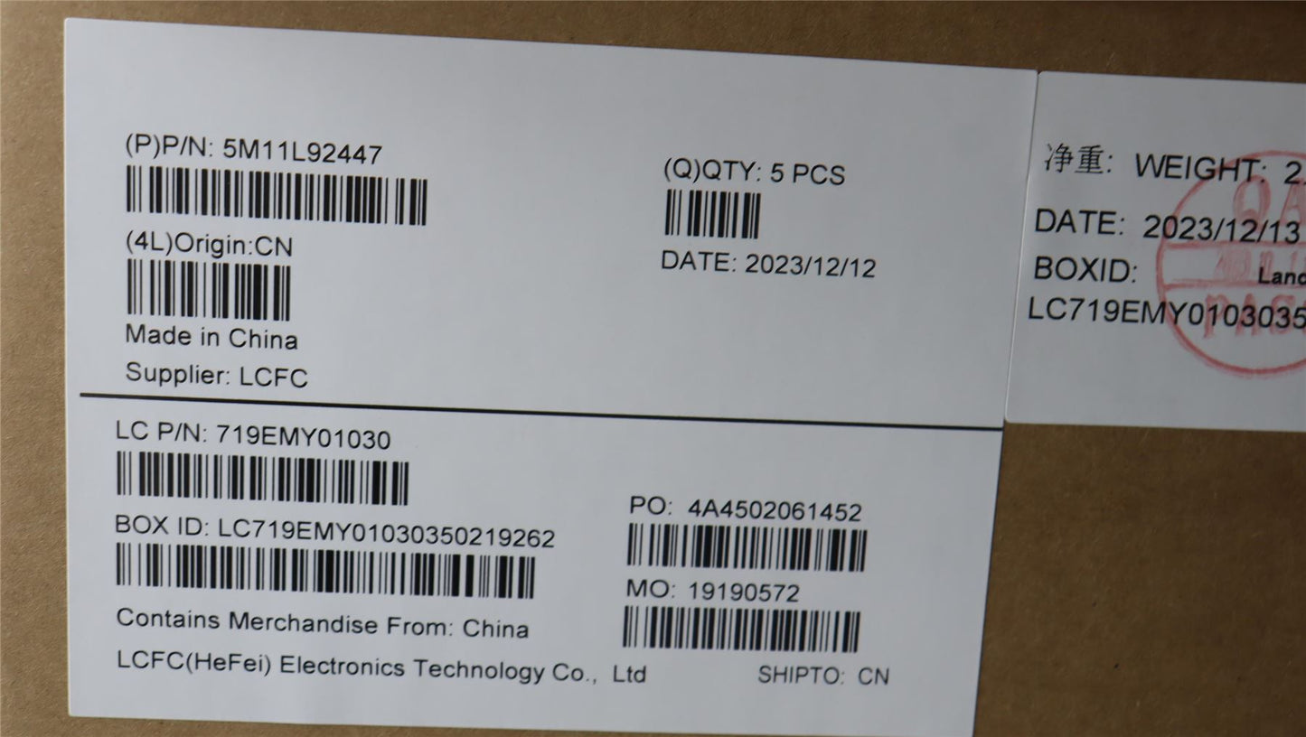 Lenovo ThinkPad E14 Gen 5 Keyboard Palmrest Top Cover Switzerland 5M11L92447