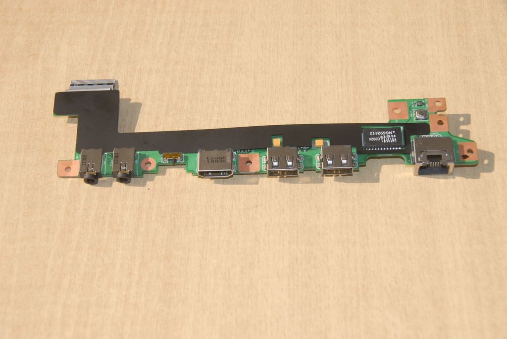 Lenovo LU16 W/CABLE I/O Intel Board 11012218