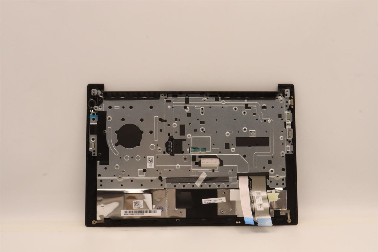 Lenovo ThinkPad E14 Gen 4 Palmrest Cover Keyboard Italian Black 5M11H58947